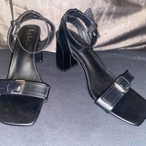 Black, leather square toe block heel!